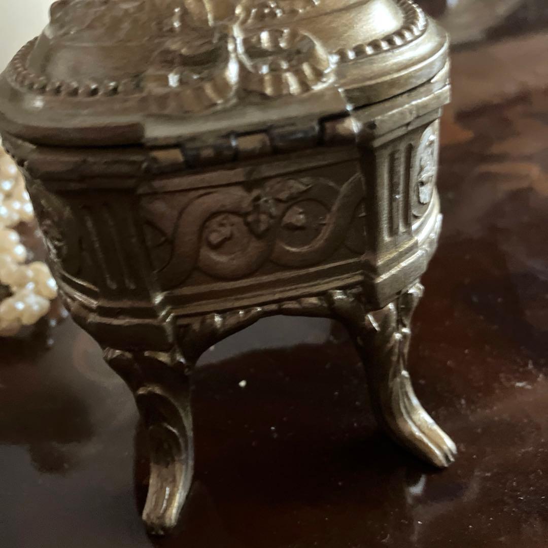 フランスアンティークジュエリーボックス アクセサリーボックス　猫足オルモル