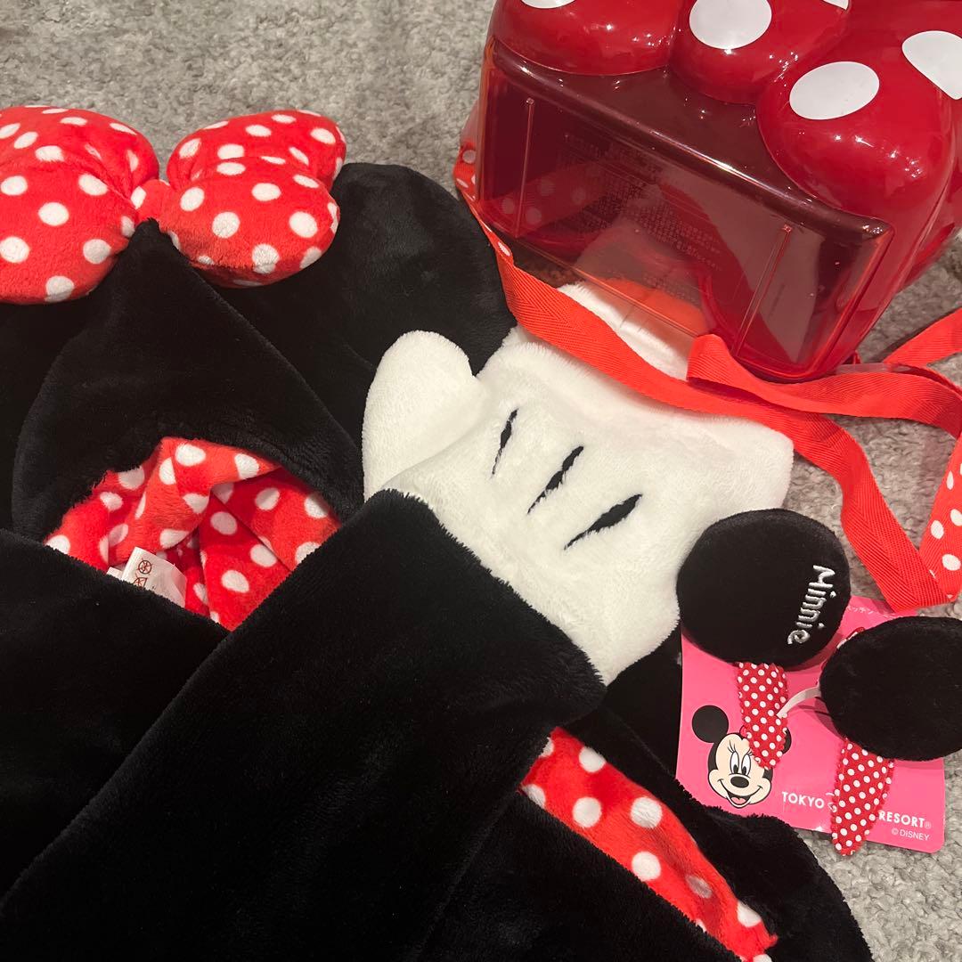 ミニーマウス ファンキャップ　ポップコーンケース　ミニーヘアピンセット