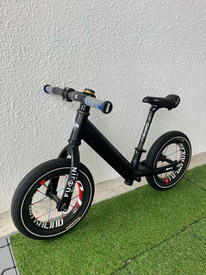 バニッシュ アルミフレーム　ランバイク