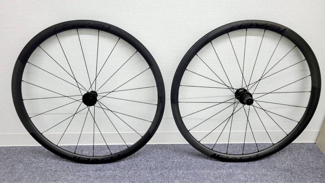 スペシャライズドROVALALPINISTCLXクリンチャーシマノHGフリー中古