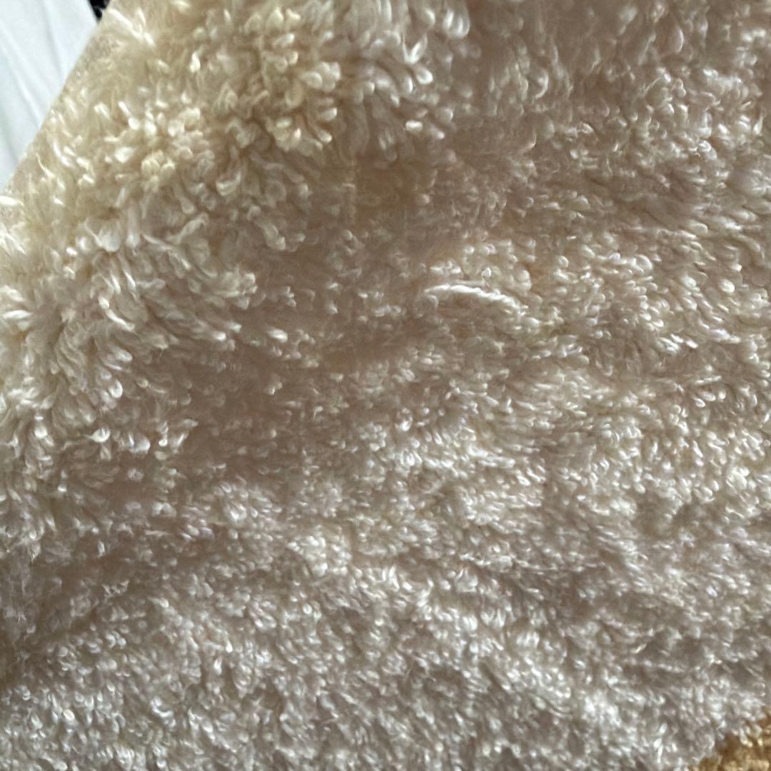 今がお得　エルメス　オレンジとクリーム色のバスタオル