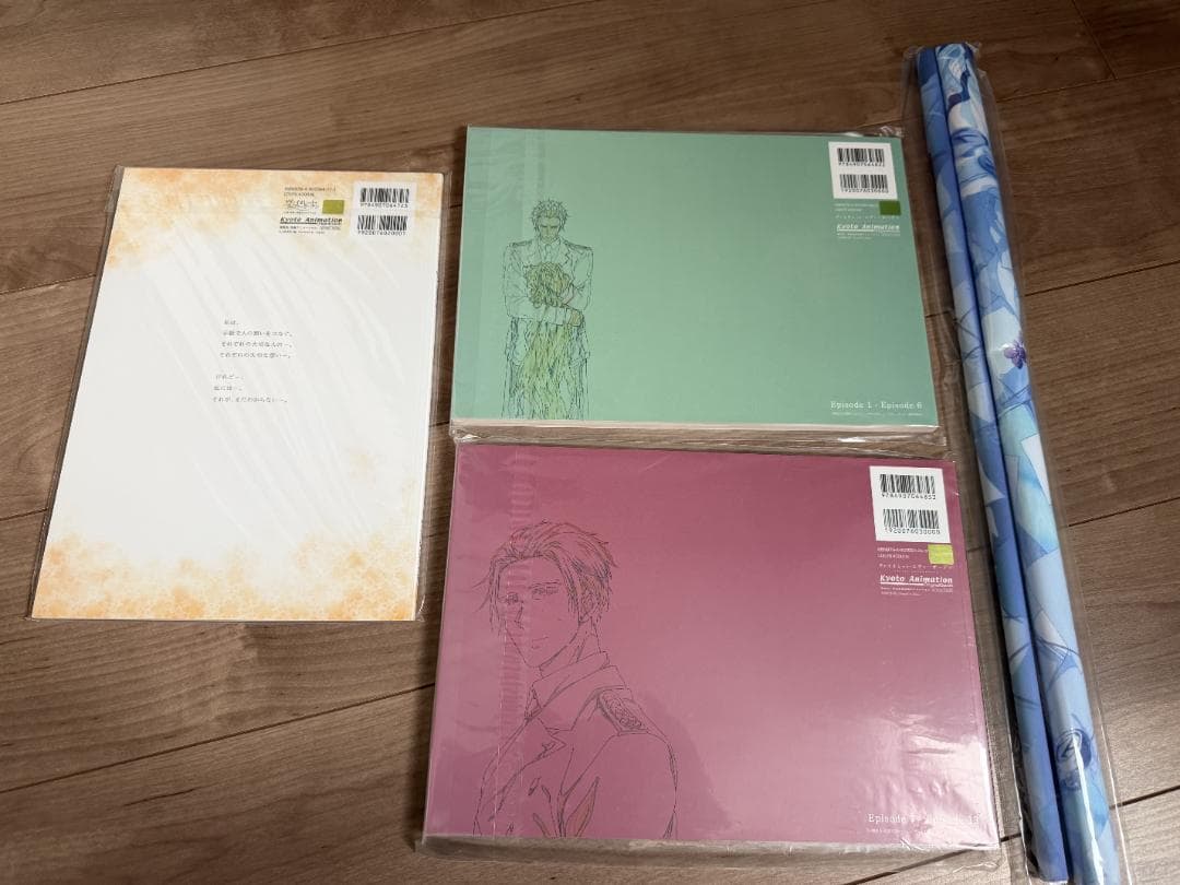 ヴァイオレット・エヴァーガーデン　画集＋タペストリー