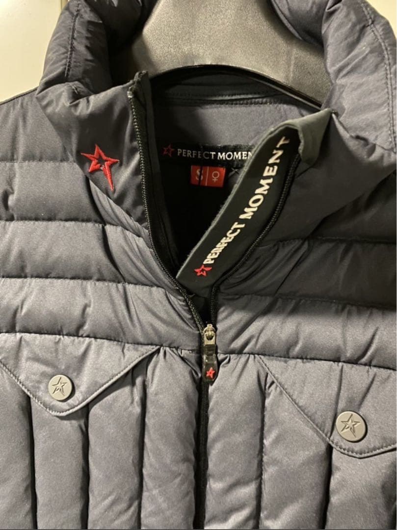 日本未発売☆約25万☆パーフェクトモーメント★スーツ☆ゲレンデのモンクレール