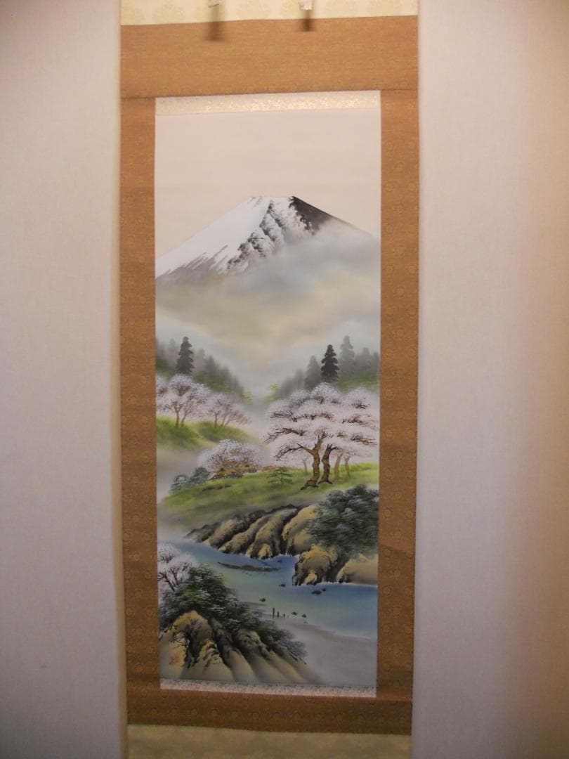 掛け軸 松泉 櫻花爛漫之図 絹本 希少 軸装 茶道具 掛軸 美品 です。