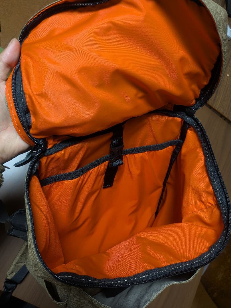 ほぼ新品ネルエピック　オリジンパック16L