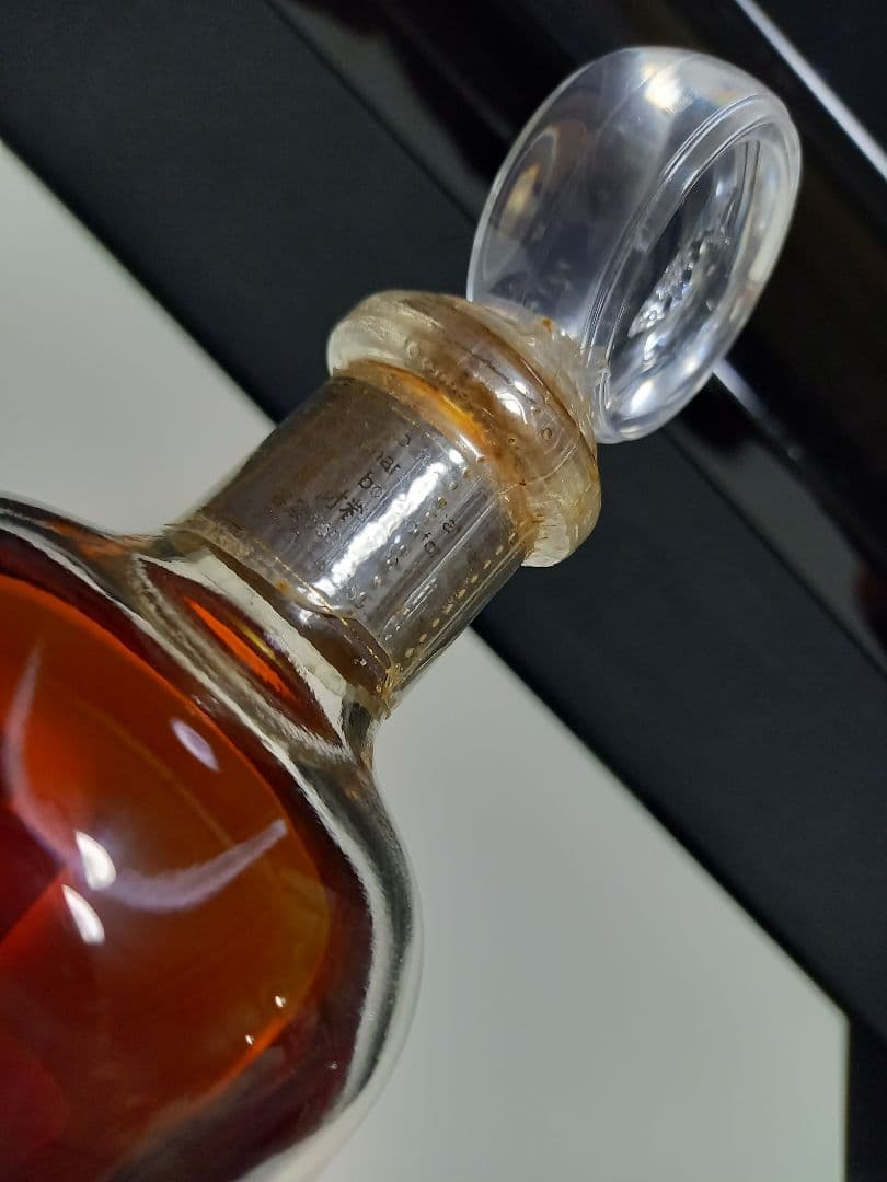 ニッカ　Nikka 樽出し　ブランデー　500ml. 55.7%　原酒 未開封品