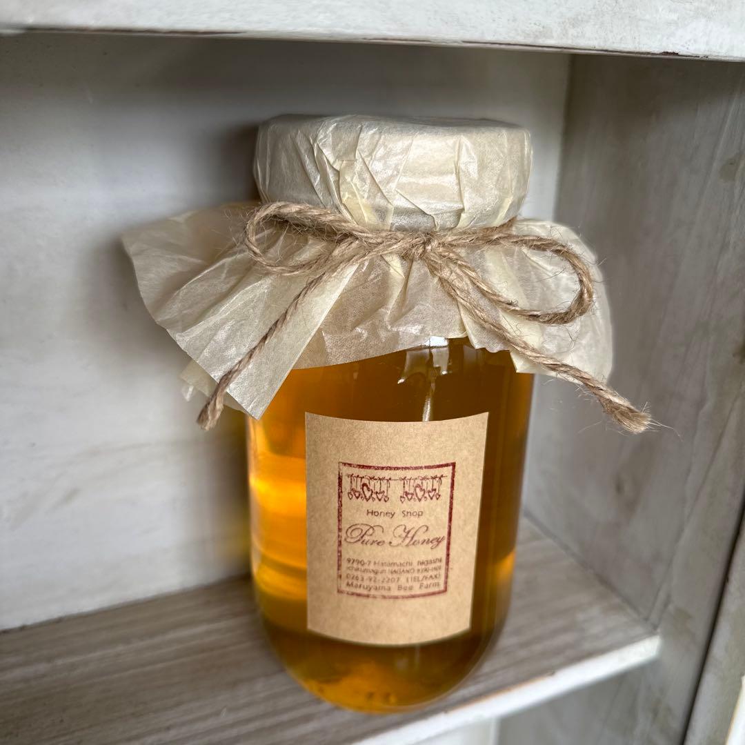 momoR7年　国産蜂蜜　1kg あかしあ　非加熱ハチミツ純粋　生蜂蜜