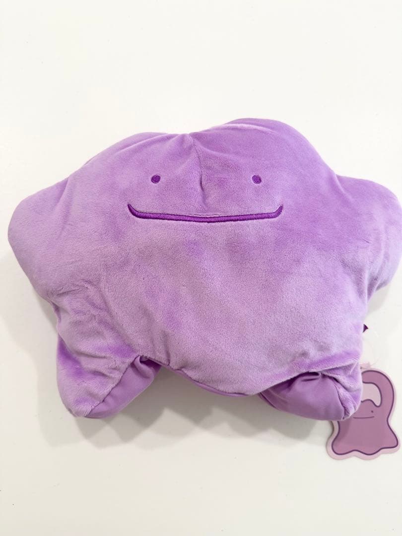 メタモンといっしょ　ぬいぐるみキャップクッション