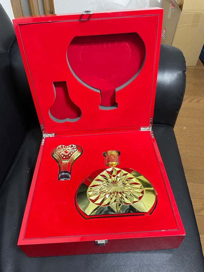 フォーチュンハートピンククリスタルボトル 替え栓・化粧箱付国産品未開封750ml