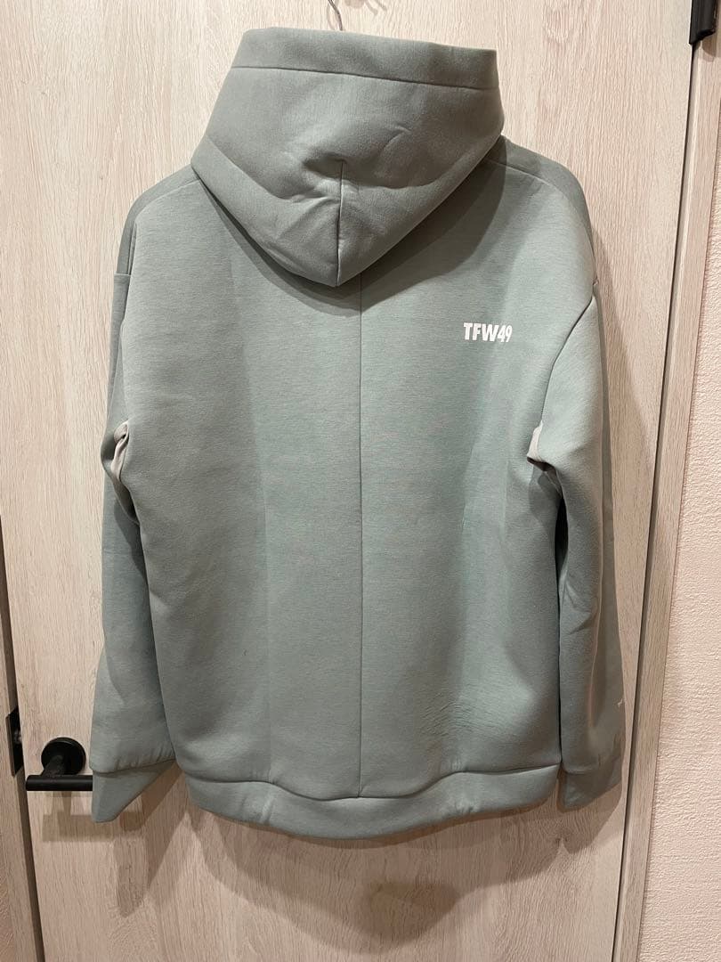 TFW49 CARDBOARD MATERIAL HOODIE サイズM