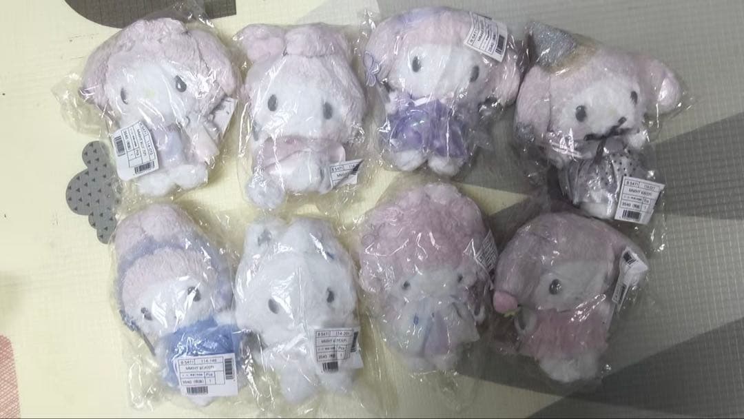 マイメロディ バースデー ぬいぐるみ　アニバーサリー 8個セット