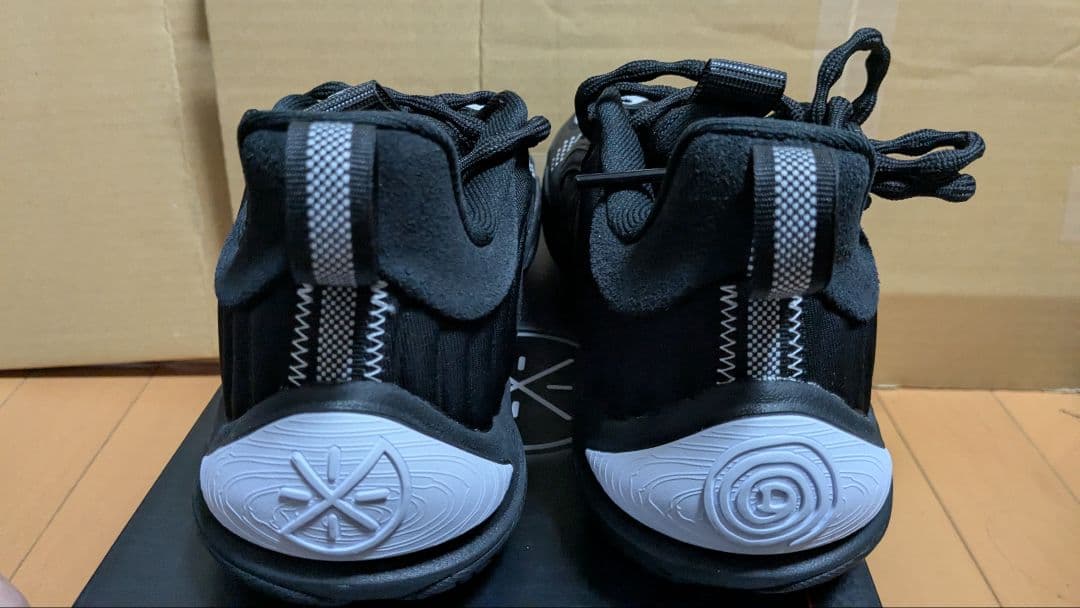 Wade Ice Blood 2 V2 US8.5 アイスブラッド2 V2 白黒