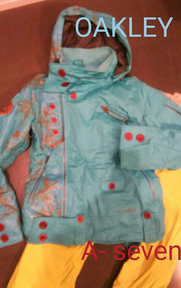 oakley   a-seven スノボウェア