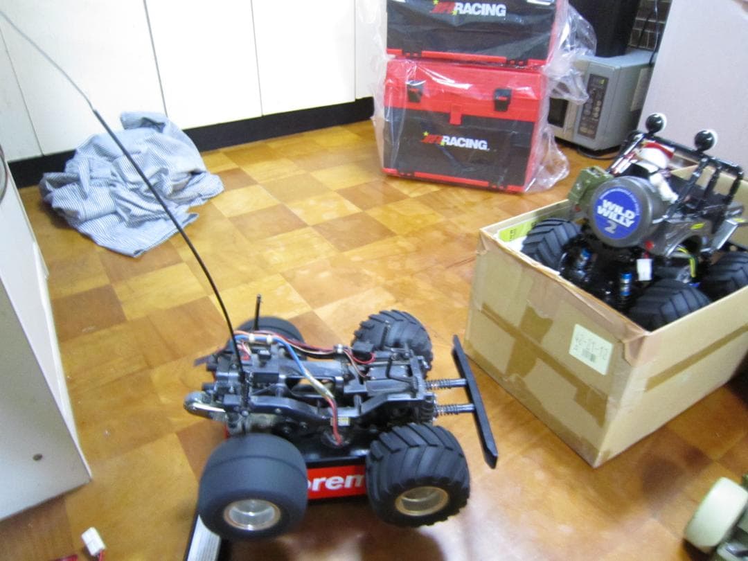 フルセット 動作確認済み 1/10 ワイルドウイリー２ カスタム 送料込み　人気