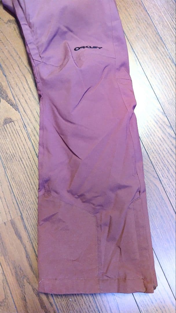 極美品オークリーOAKLEYスノーボードスキーパンツサイズM男女