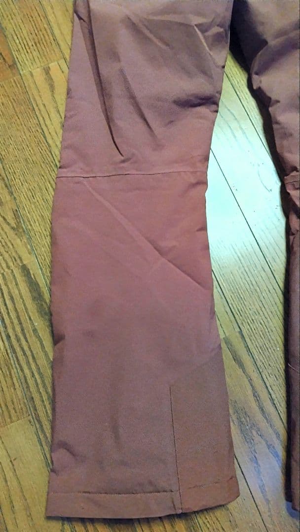 極美品オークリーOAKLEYスノーボードスキーパンツサイズM男女