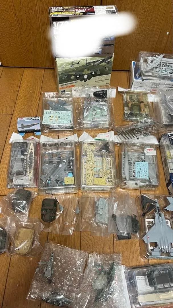 1/72スケール ミリタリー航空機プラモデル　エフトイズ　戦闘機　ホビーゾーン