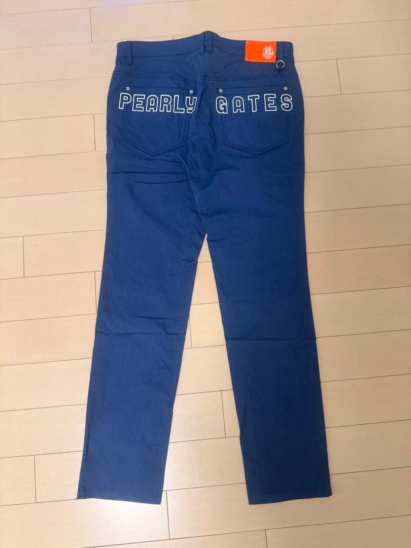 PEARLY GATES マスターバニースリムフィットパンツ 青と黒のセット