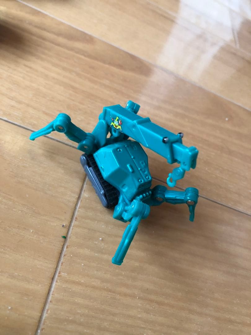 トミカたくさん