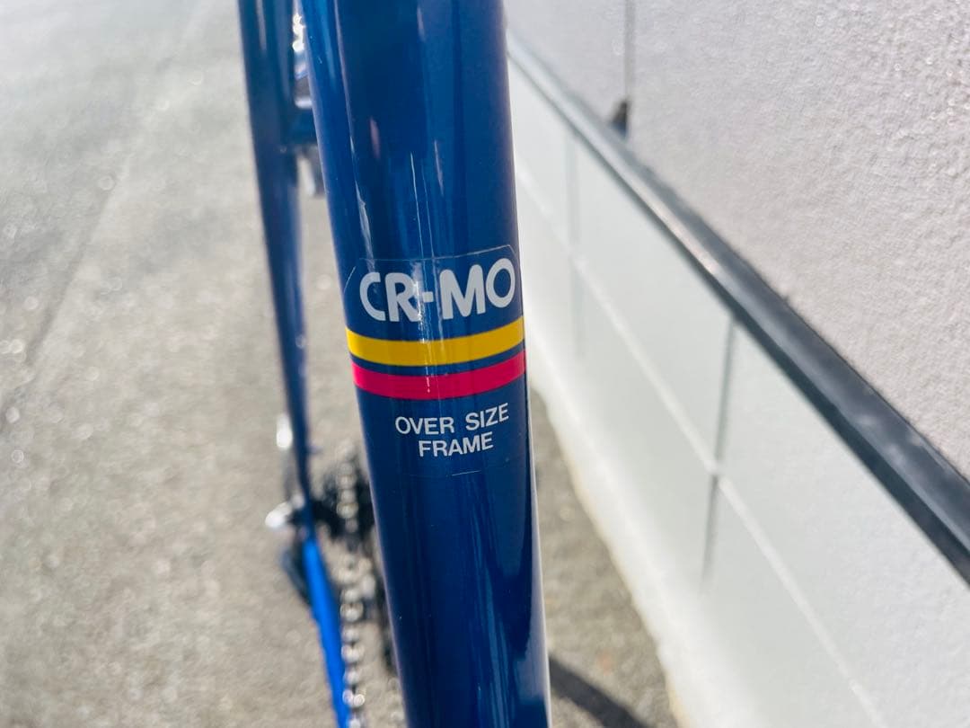 青いロードバイク Shimano 105