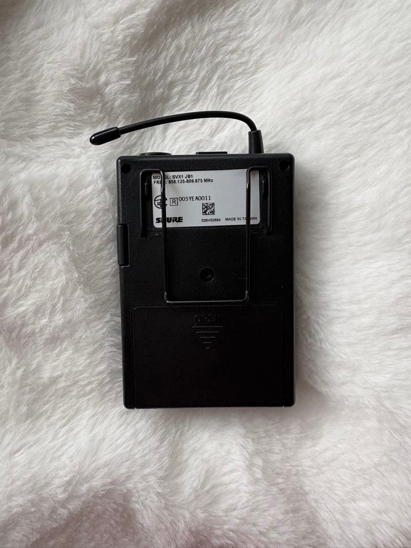 SHURE ボディパック型 送信機 SVX1-JB1