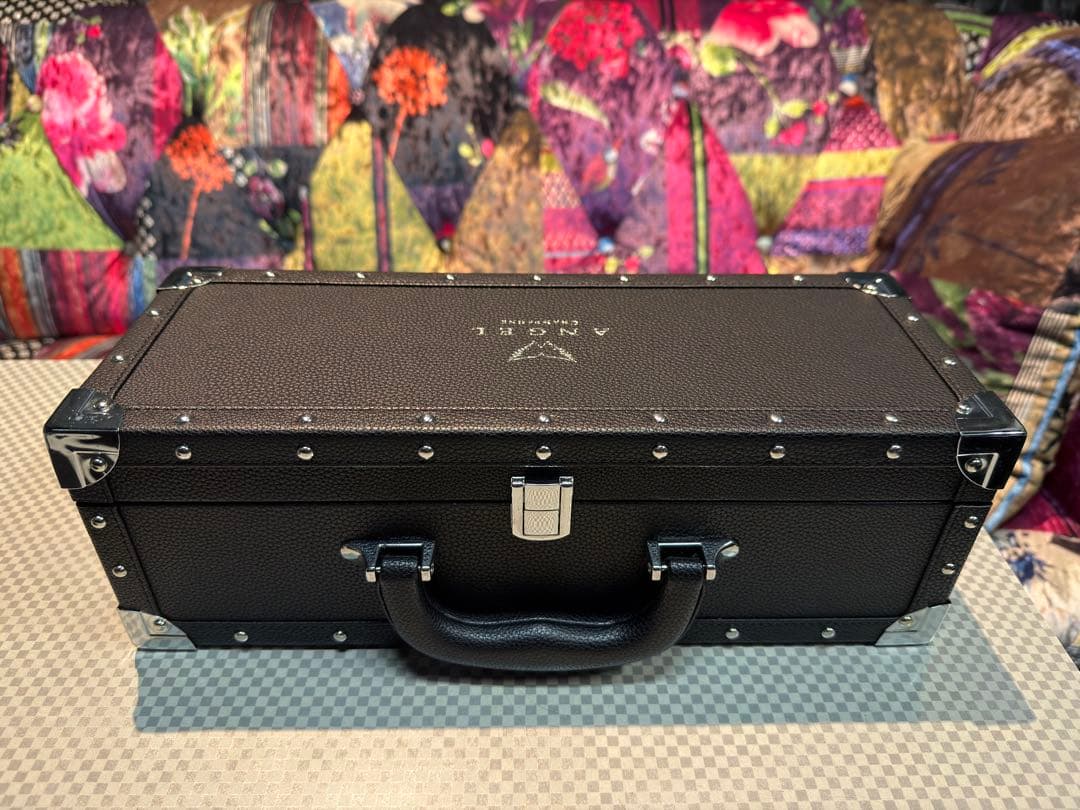 も*ぃ様 エンジェル シャンパン ブラック 黒 超美品