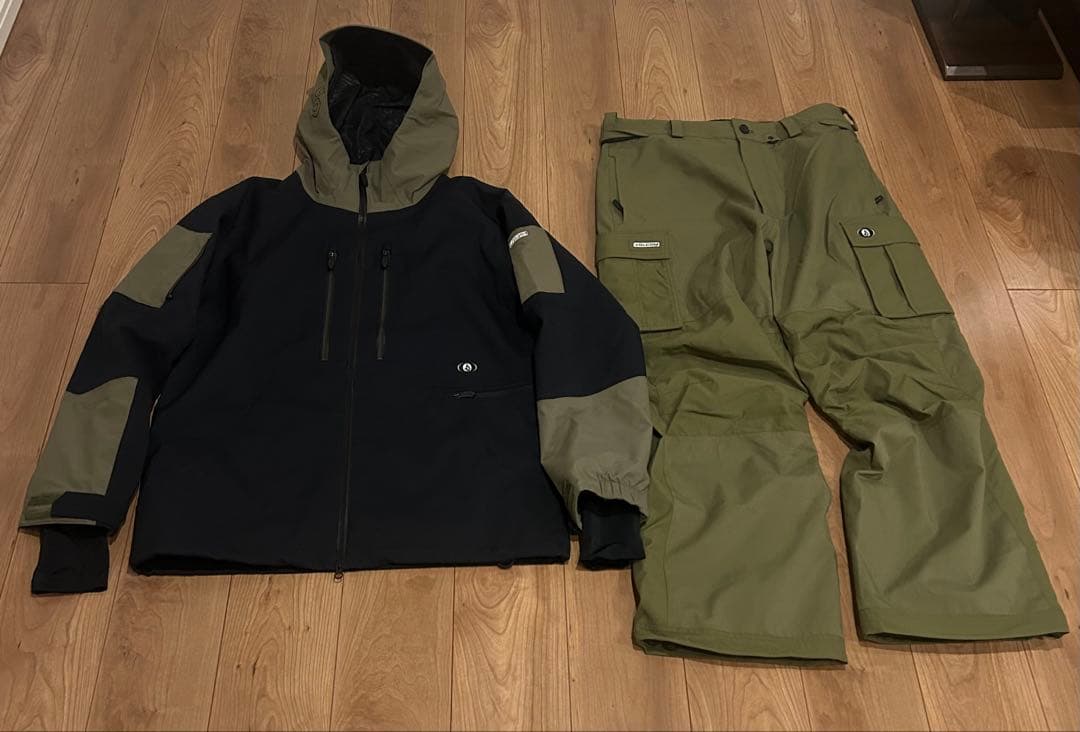 VOLCOM V.CO WFO BAGGY PANT 上下セット　Mサイズ