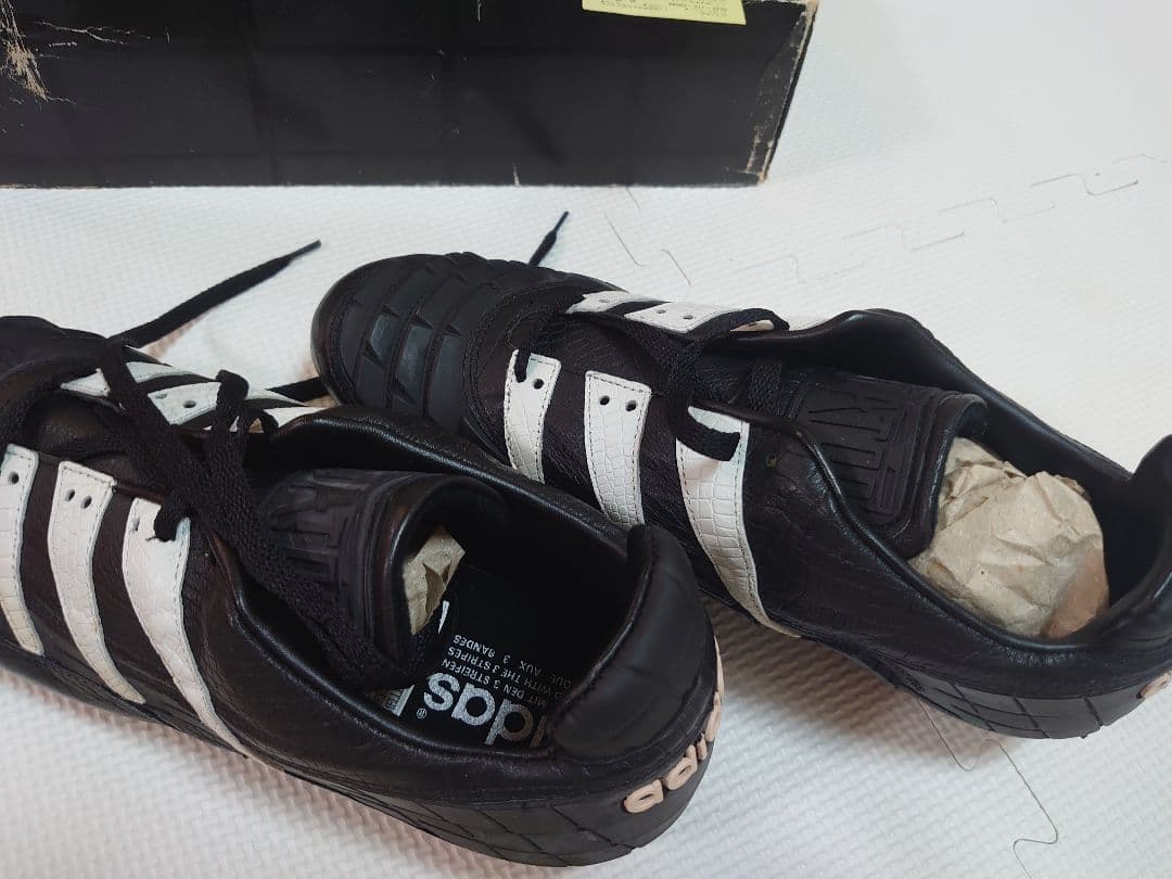 未使用!!　アディダス　初代プレデター　平成６年購入