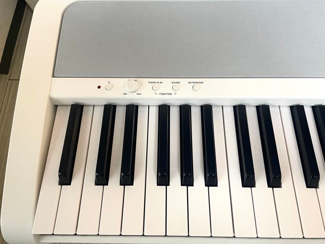 KORG 電子ピアノ B2 【23製 】88鍵盤 /譜面立て&ペダル付属