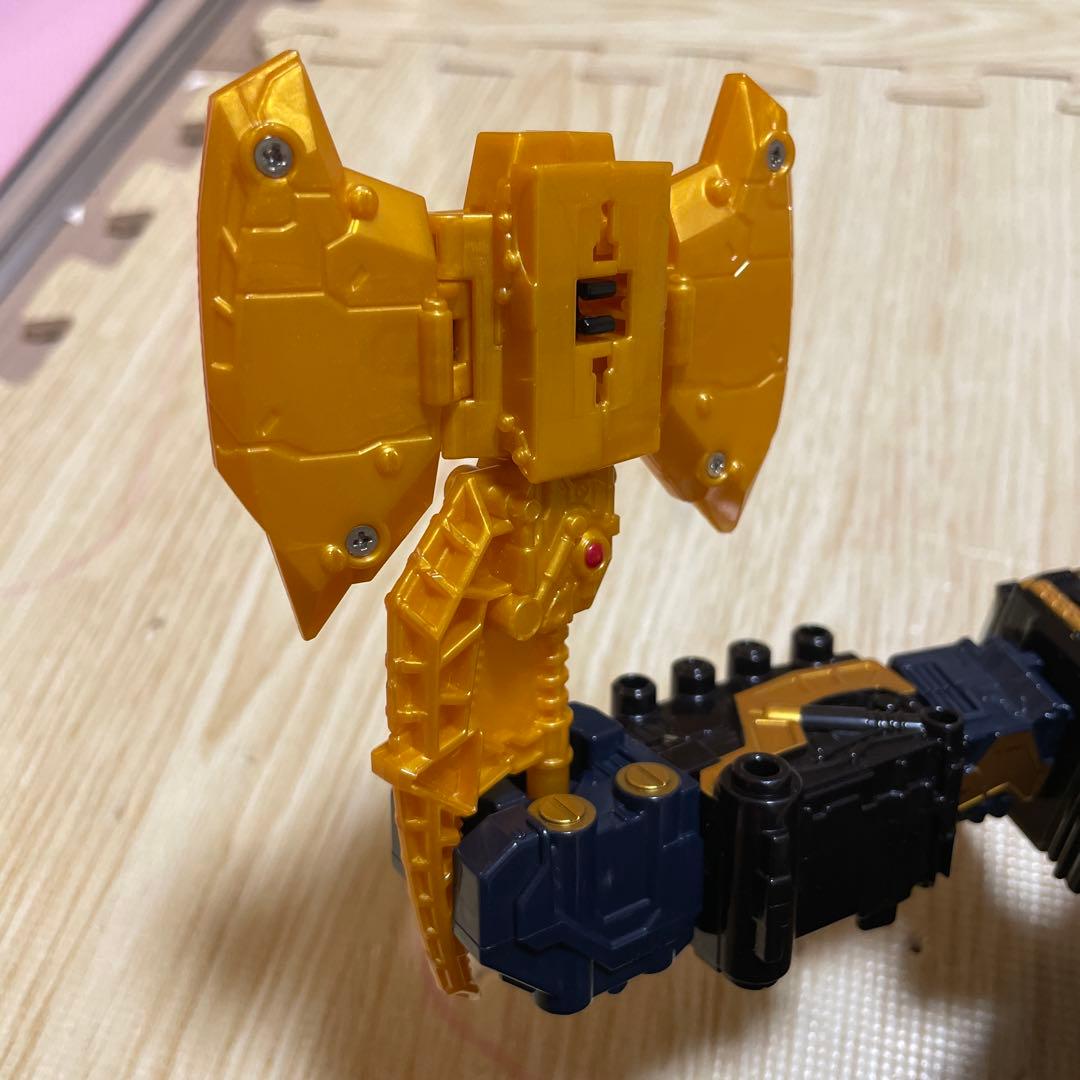 DXキングコーカサスカブト ガーディアンウエポンヘラクレスアックスセット