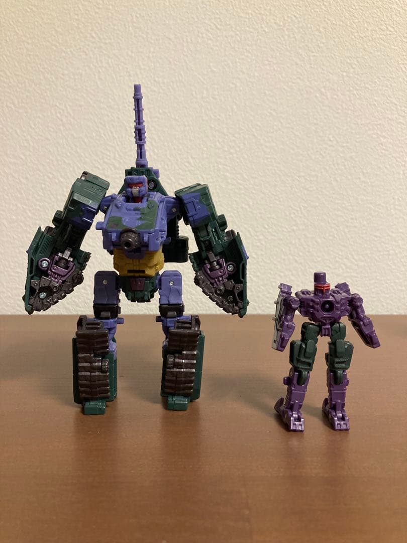 トランスフォーマー ユナイテッド タンクマスター マリンマスター 2体セット