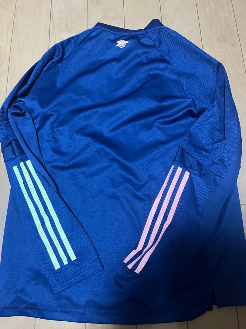 アーセナル　トレーニングウェア　上下セット