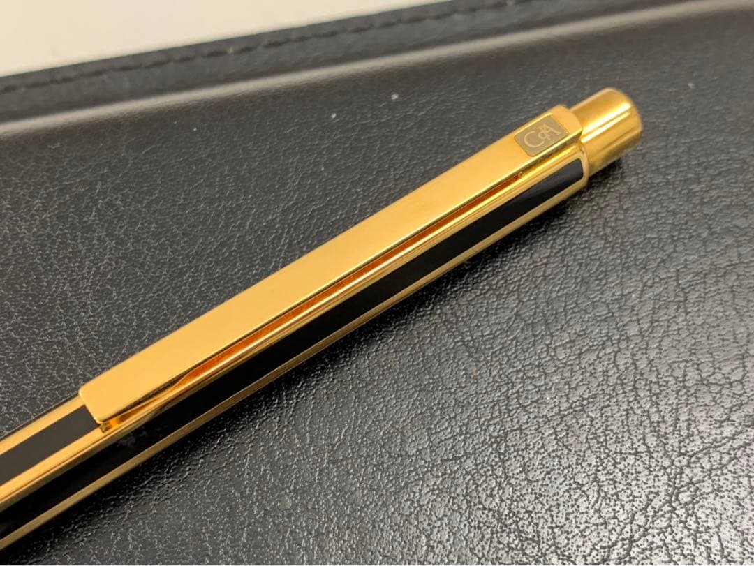 筆記OK良品 カランダッシュ ボールペン ストライプ 金黒 ノック式 青 GP