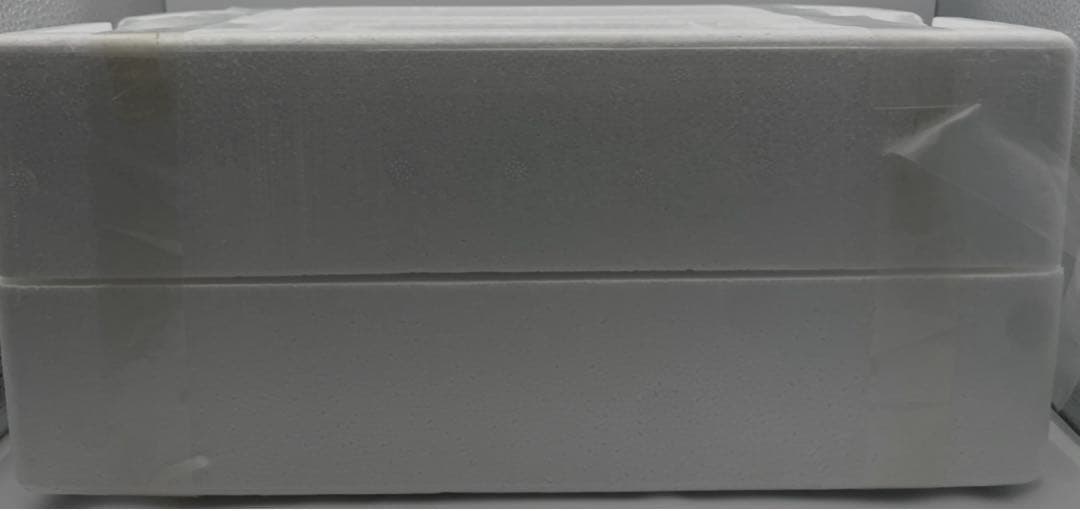 GT SPIRIT Porsche 911 Carrera ゴールド 1/18