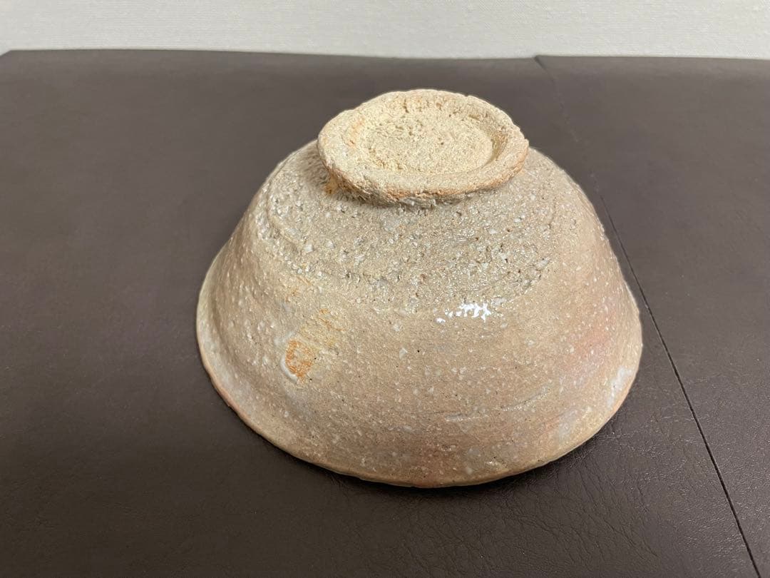 十代三輪休雪　萩刷毛目平茶盌　共箱　茶碗　萩焼　茶道具