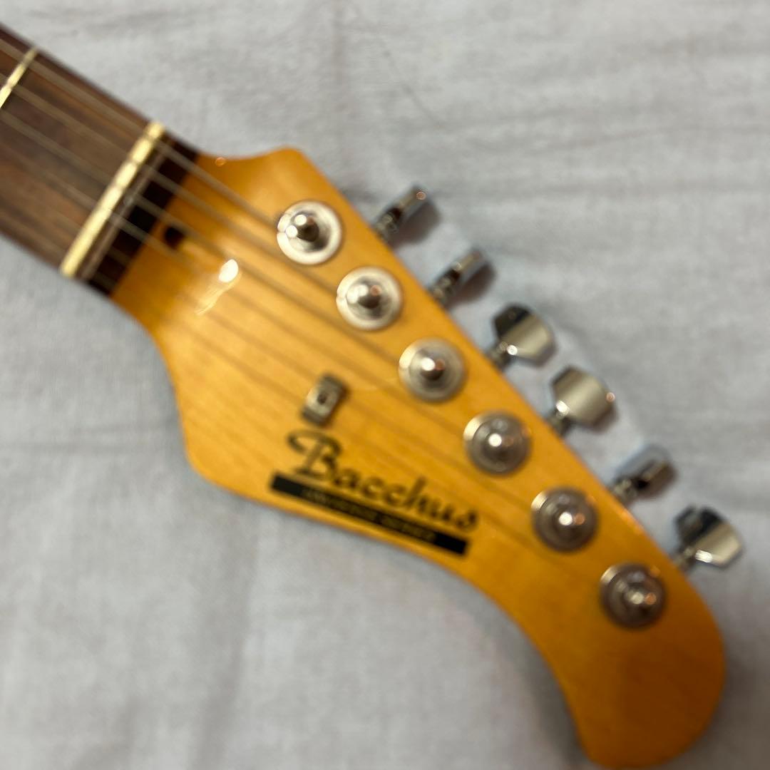 Bacchus Universe Series ストラト タイプ 旧型 バッカス