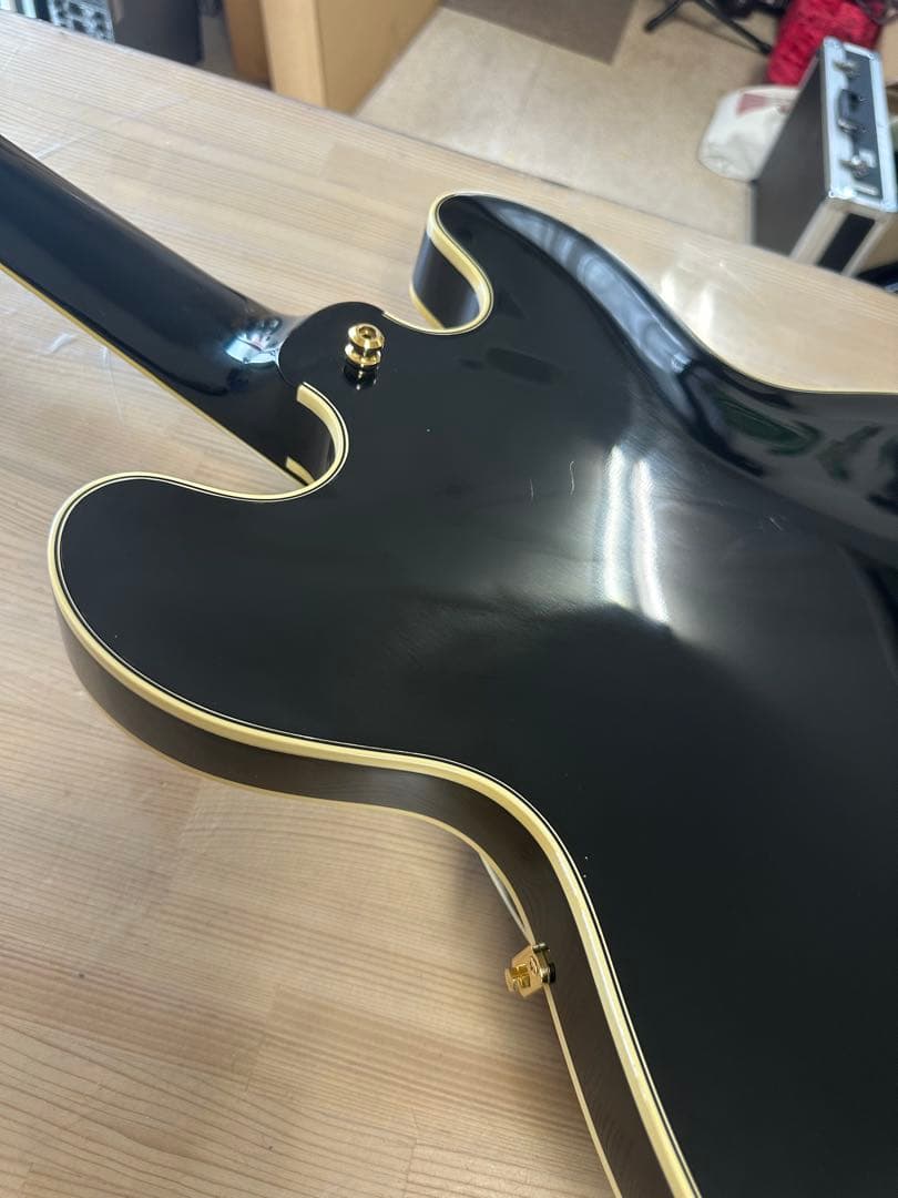 Gibson CustomShop ES-355 Bigsby ハードケース付き