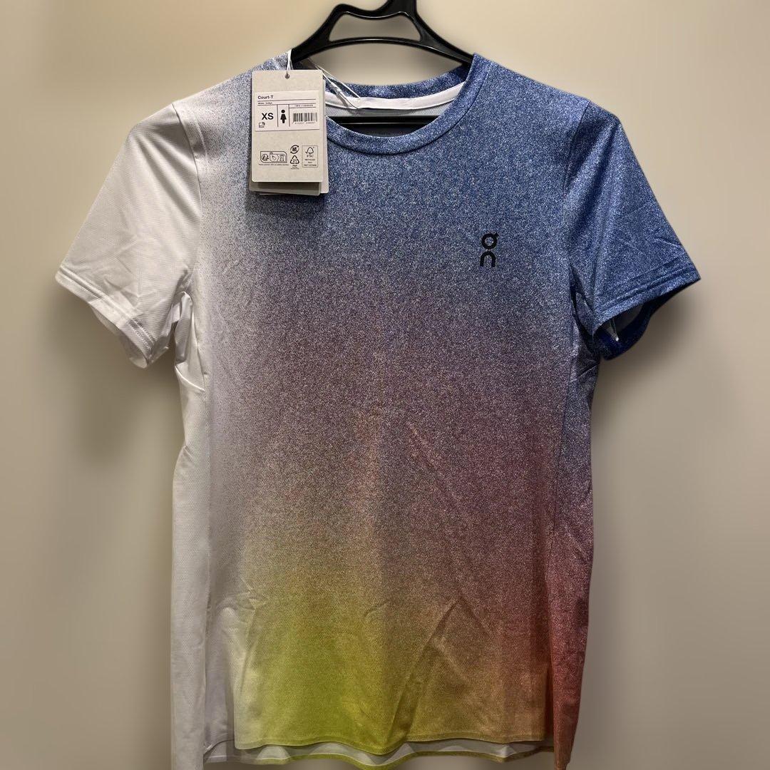 ON テニスウェアCourt-T 女性用XS ホワイト/インディゴ