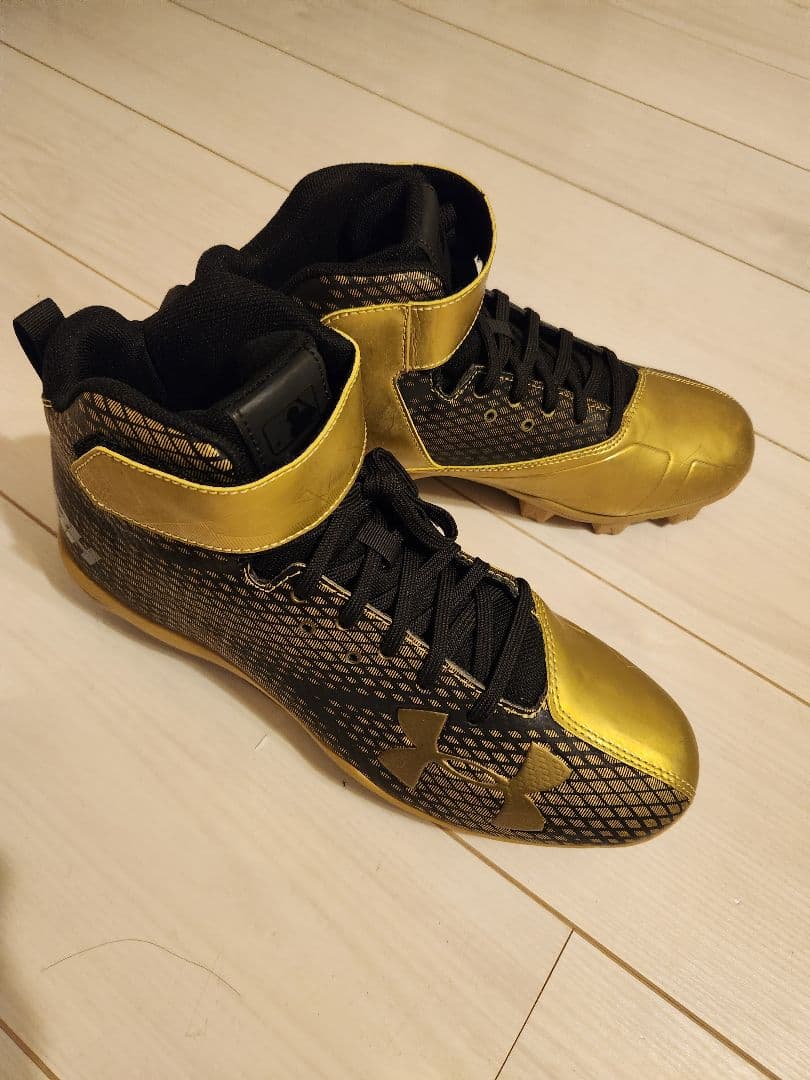 海外限定　アンダーアーマー野球スパイク