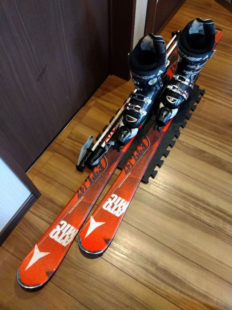 高級【ハイエンド】ATOMIC 学生・男女兼用 スキーセット メンテ・WAX済✔