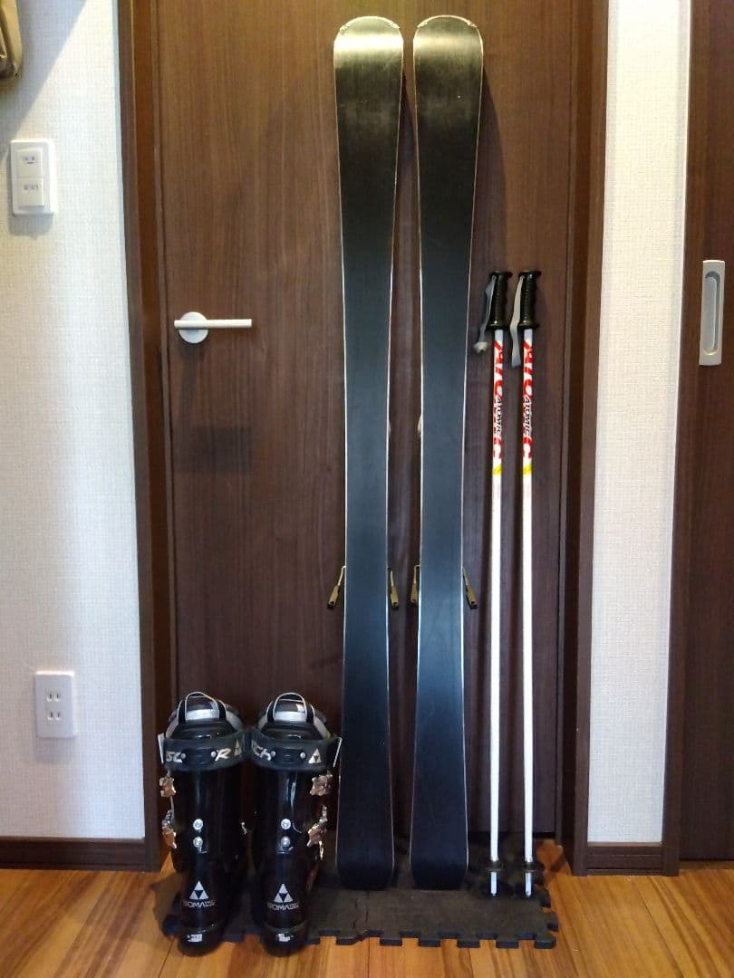 高級【ハイエンド】ATOMIC 学生・男女兼用 スキーセット メンテ・WAX済✔