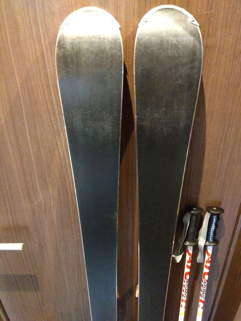 高級【ハイエンド】ATOMIC 学生・男女兼用 スキーセット メンテ・WAX済✔