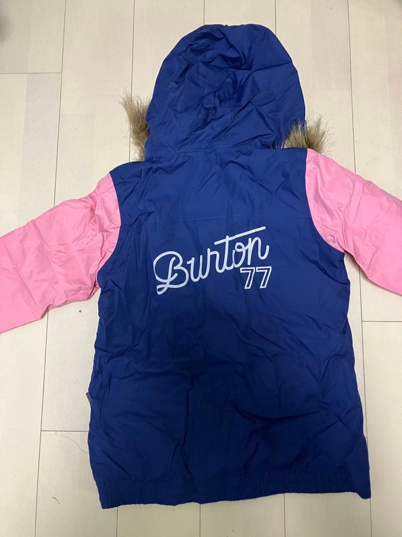 新品未使用タグ付　Burton スキー・スノーボードウェア　ジャケット　kids