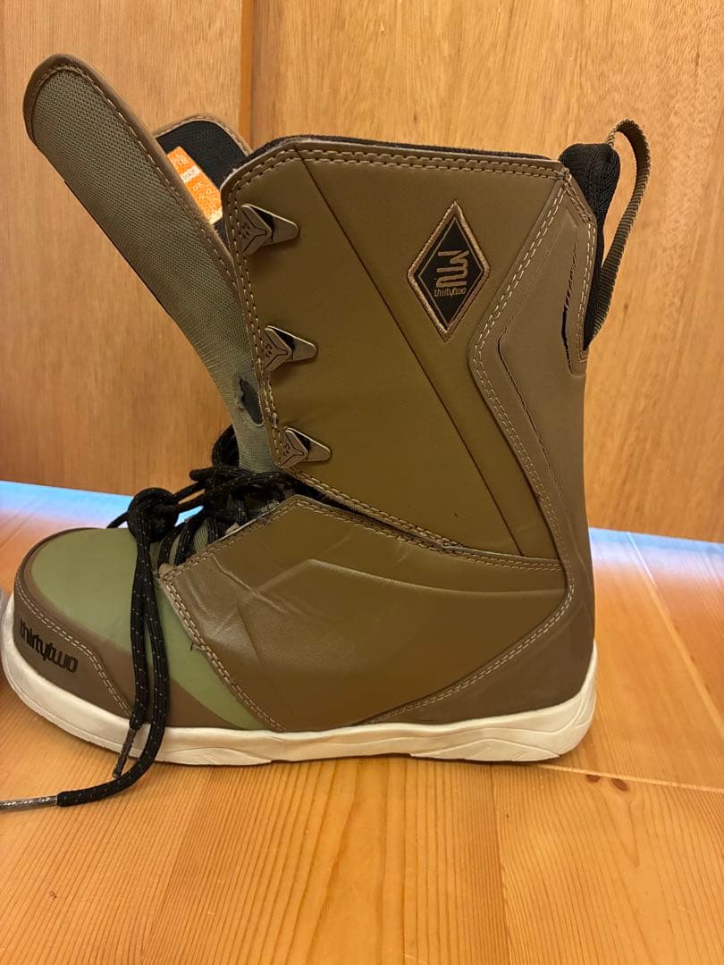 32 LASHED BRADSHAW スノーボードブーツ
