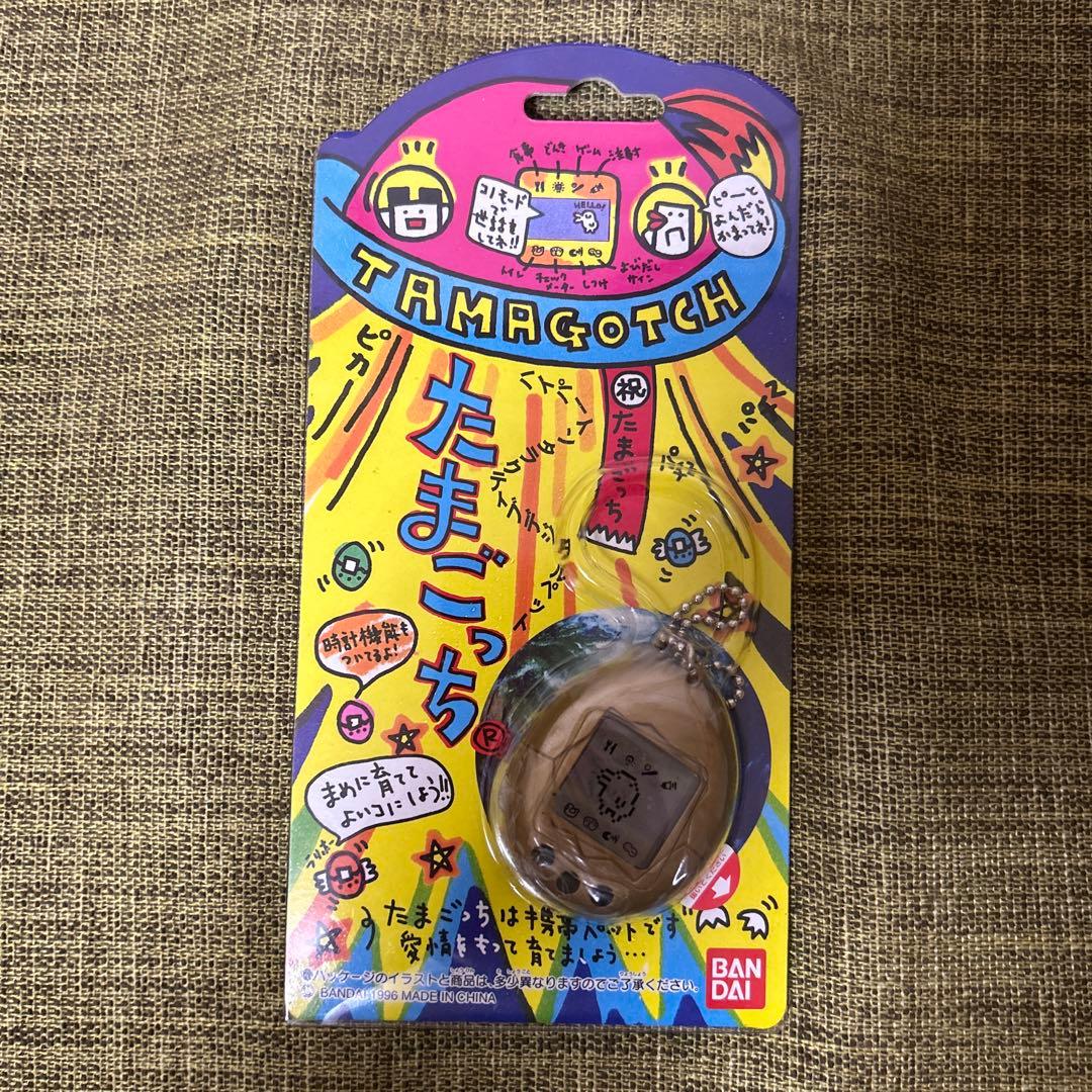 ☆超希少品☆初代たまごっち ゴールド