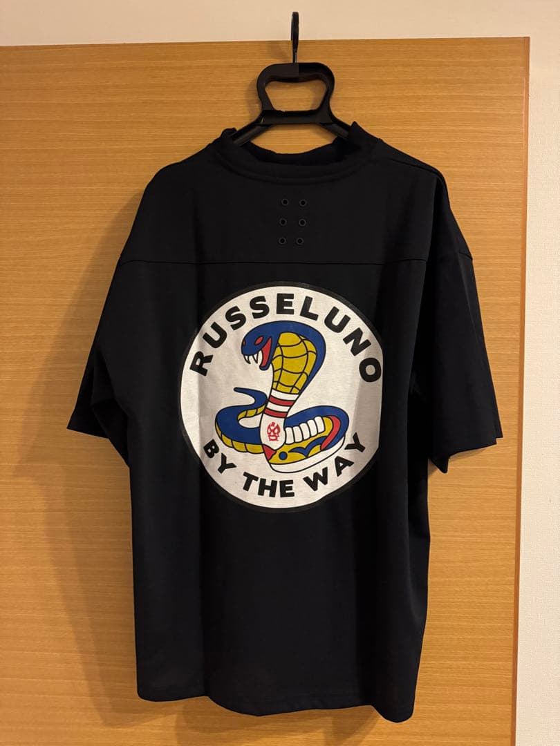 Russeluno 黒 Tシャツ サイズ5 スネークロゴ