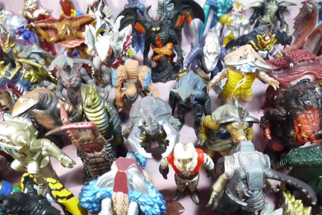 ウルトラ怪獣シリーズ　怪獣ソフビ　75体セット