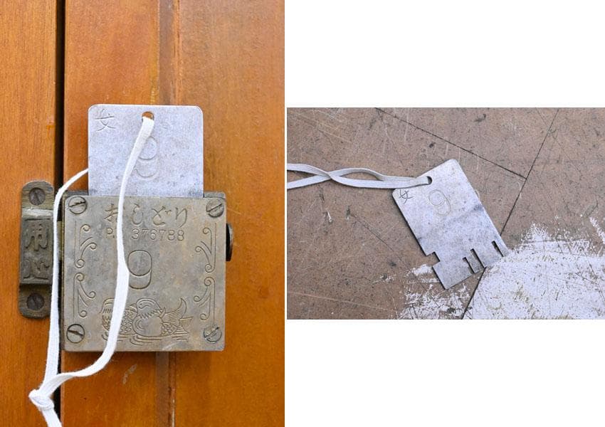 NH11 超稀少 昭和レトロ アンティーク 銭湯 女湯　総無垢 鍵付き