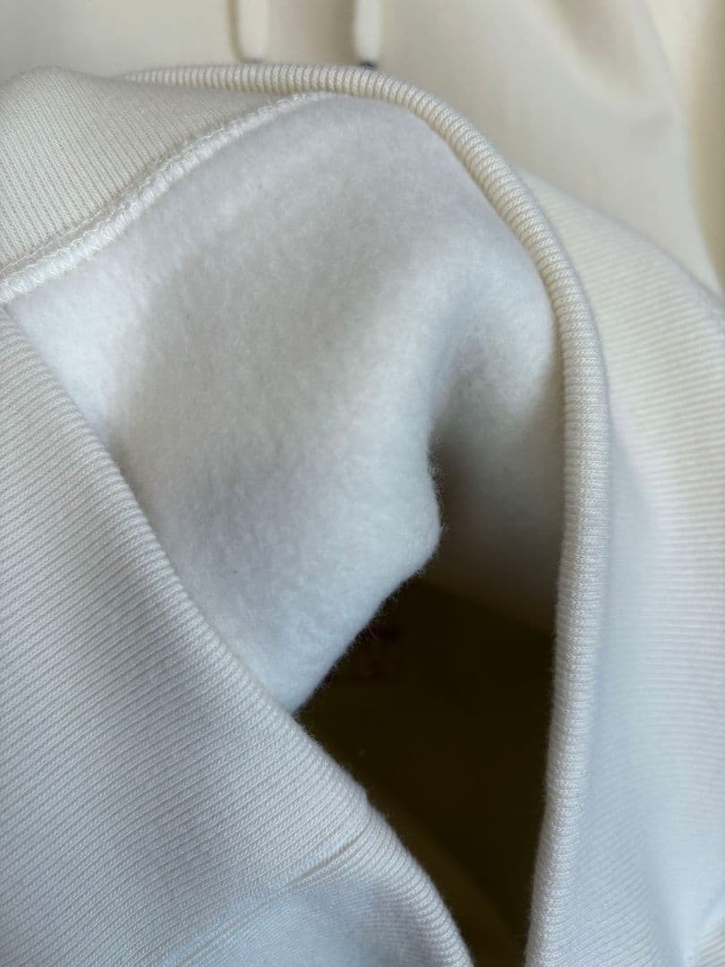 【ほぼ新品】vivision パーカー Mサイズ 試着のみ ヴィヴィジョン