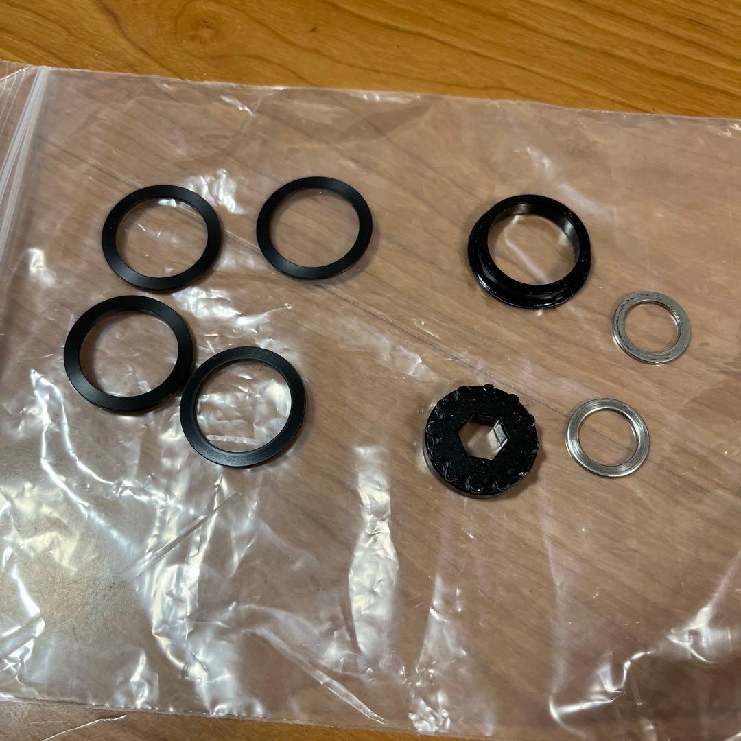 ELILEE / X310 カーボンクランク　24mmスピンドル　165mm